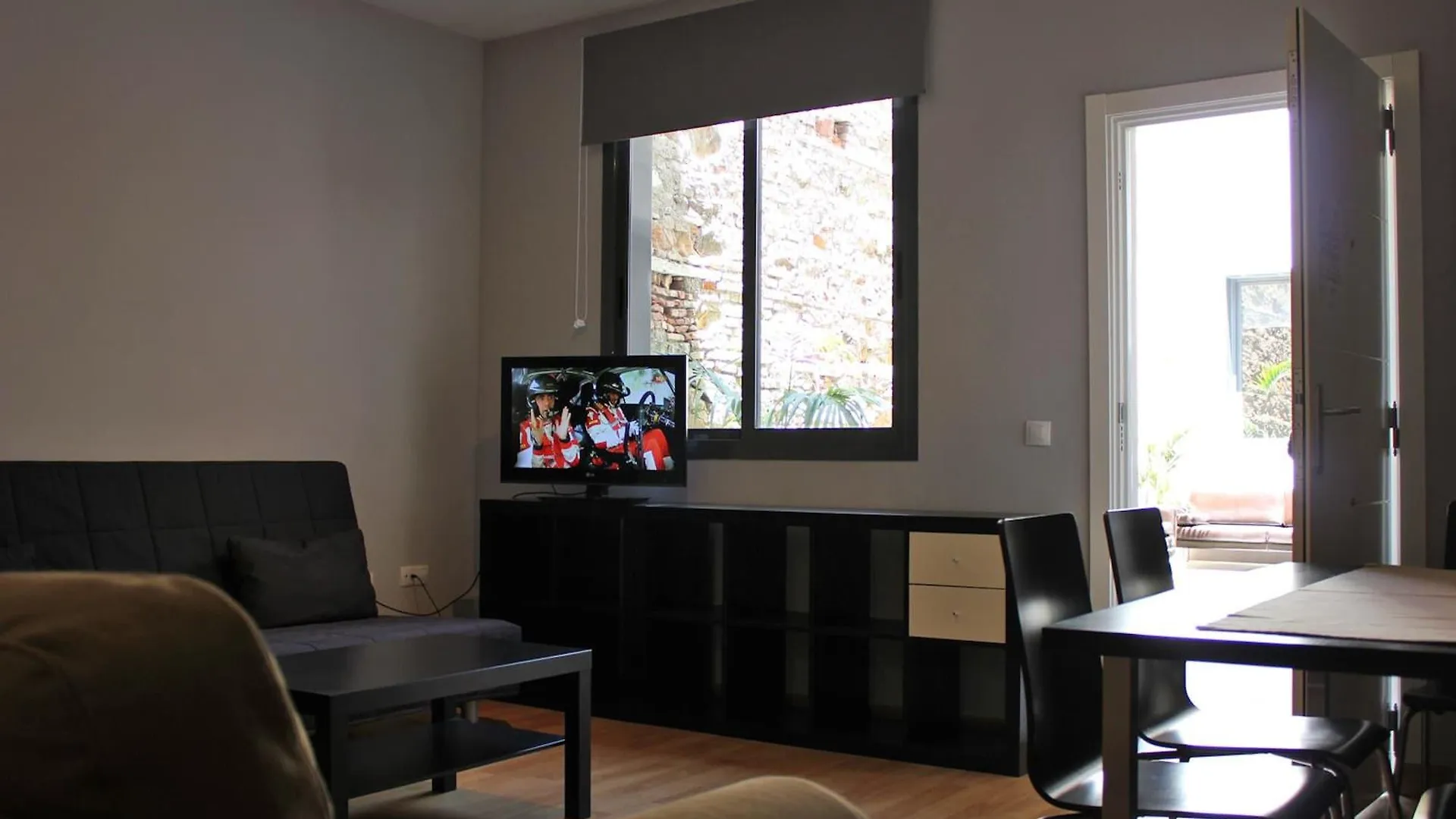 Apartamentos San Pablo Малага