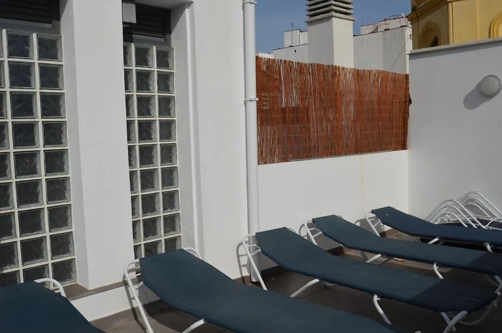 Apartamentos San Pablo Малага